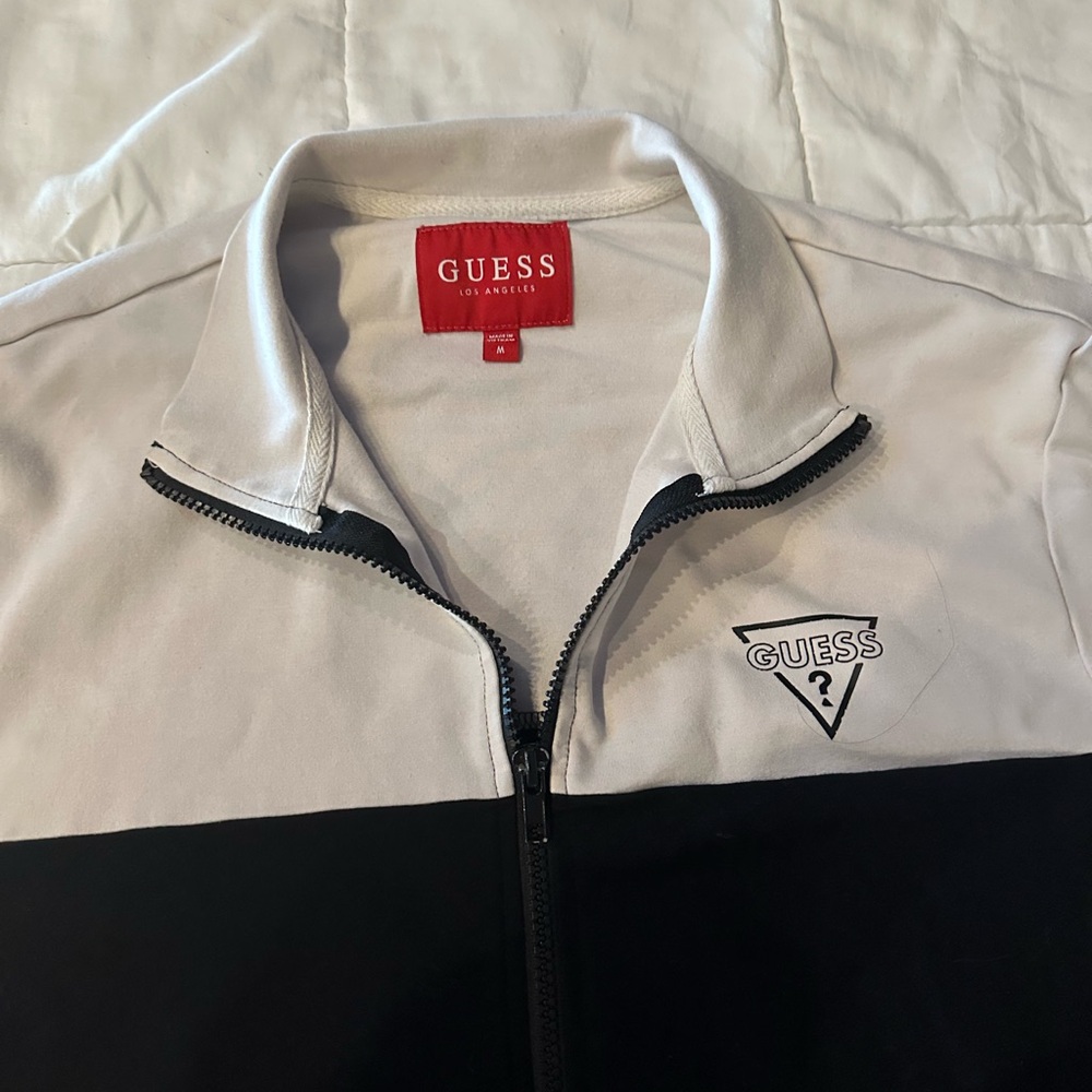 Guess Block Logo Zip Jacket. - Picture 3 of 5